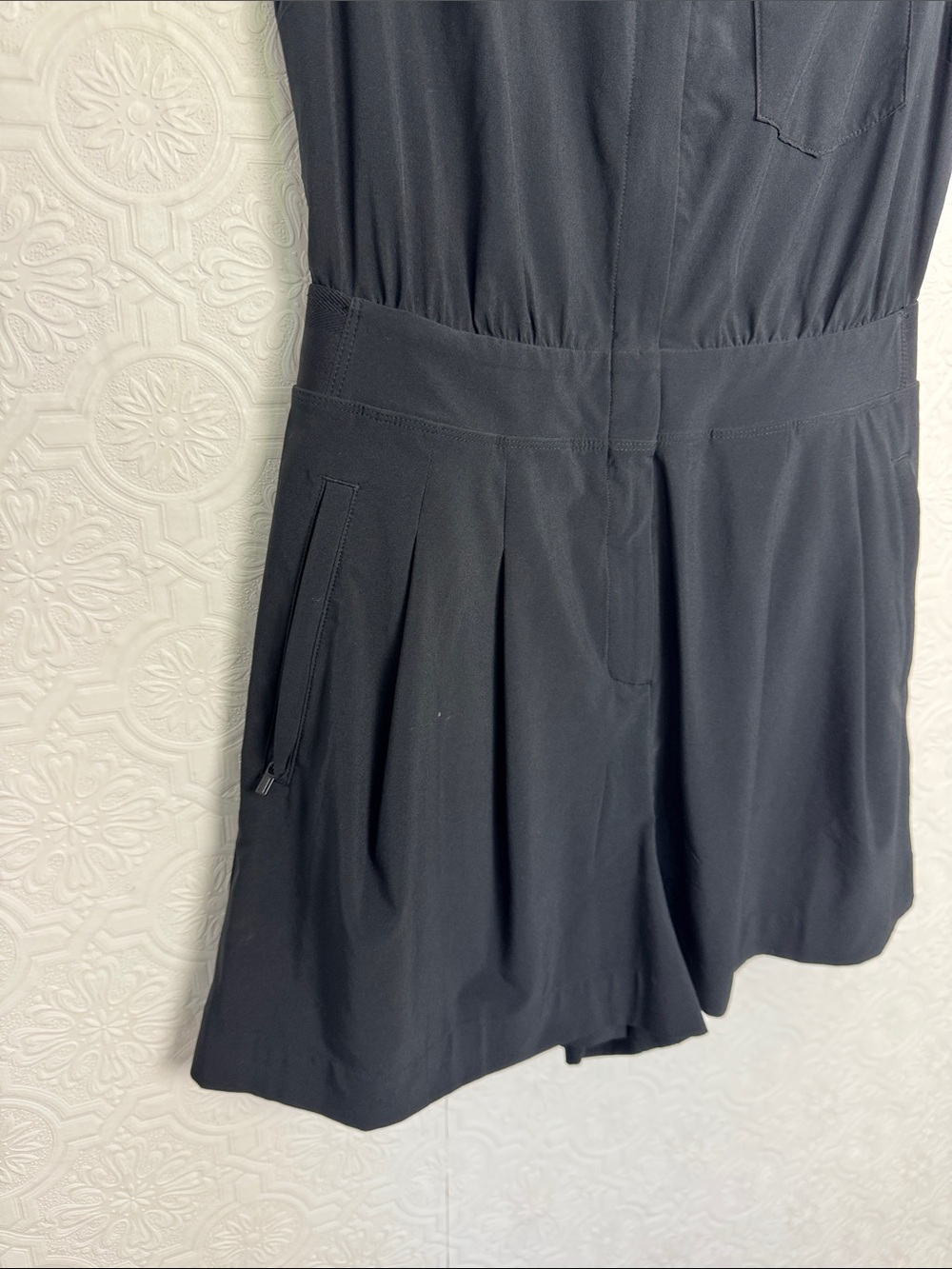 Athleta Brooklyn Black Sleeveless Romper Size 6 Zip Front Collared Athletic - Picture 4 of 8